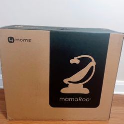 4moms mamaRoo 4 – Bluetooth – Like New