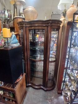 Curio cabinet