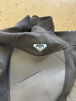 Wetsuit Roxy Girls Youth Size 6