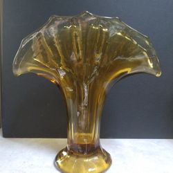 Vintage Fan Style vase