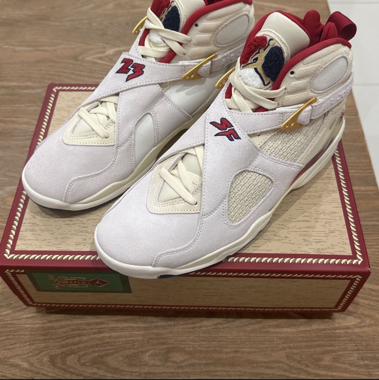 Jordan 8 Solefly “Mi Casa Es Su Casa” Size 9