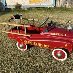 GEARBOX PEDAL CAR LADDER FIRE TRUCK CHECK OUT MY PROFILE FOR MORE GREAT ITEMS 