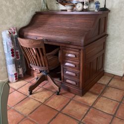 Antique Roll Top Desk 
