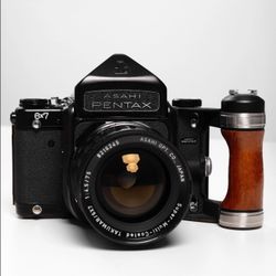 Pentax 6x7 Takunar 75mm f4.5 Lens + Caps and Wood Grip