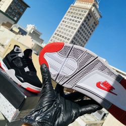 Jordan Bred 4s Size 11