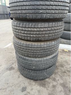 Vendo 225/75/R16 Lt Nuevas las 4 Llantas Por $200