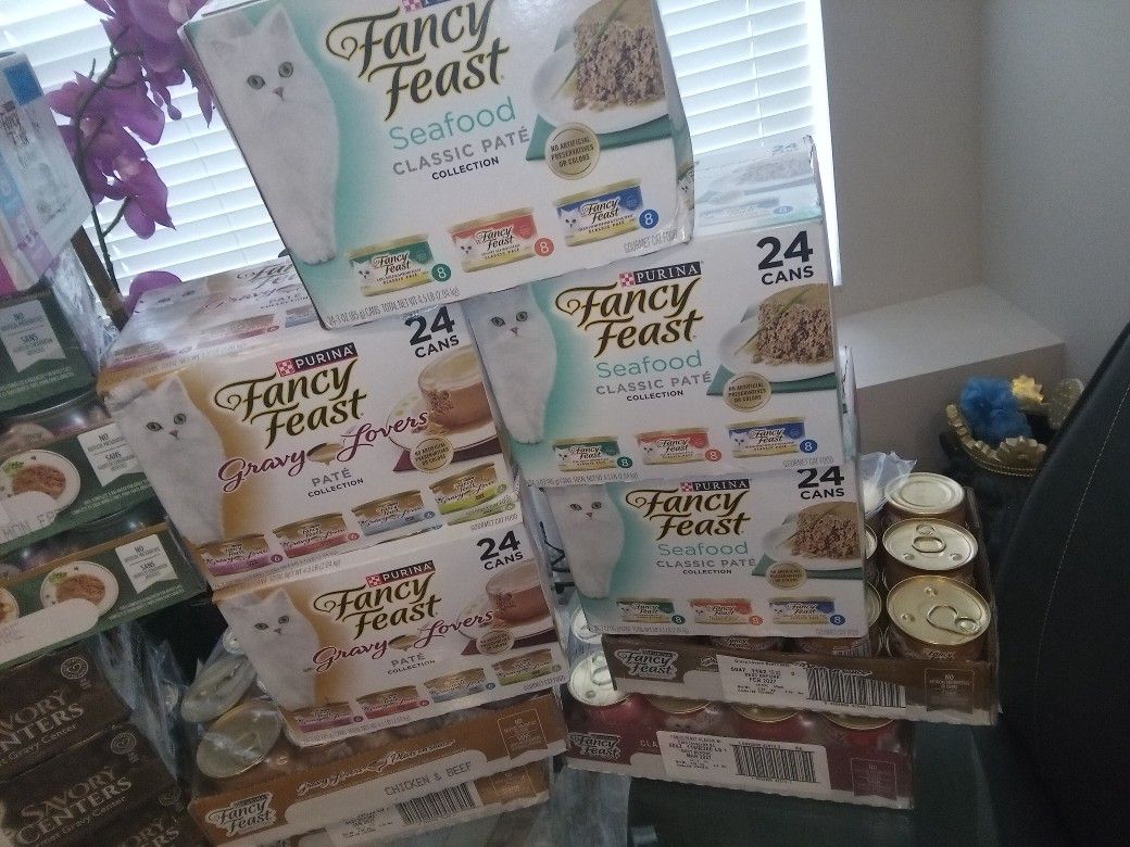 Fancy Feast 24pk