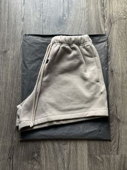 Fear Of God Essential Shorts