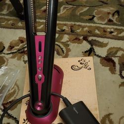 Dyson Straightener ( Cordless)