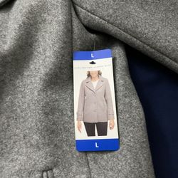 It’s A Beautiful Jacket In Size L The Color Is light Gray It’s Brand New Never Been Worn Made By MARC New York It’s For Women’s