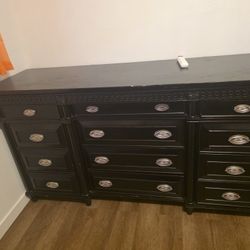 Furniture For Free/ Mueble Gratis