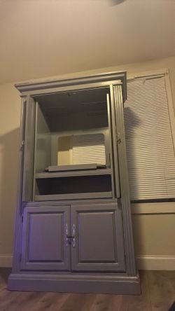 2 door shelf