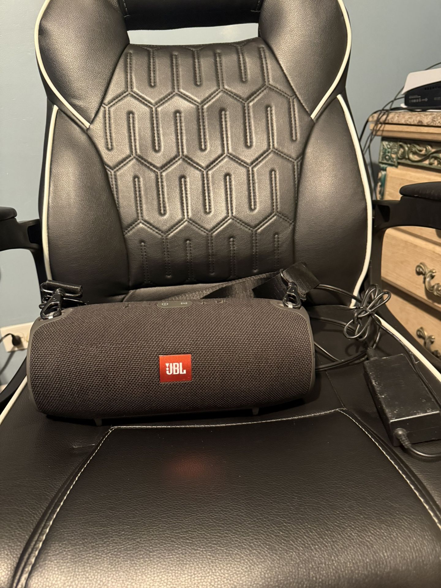 Jbl Speaker