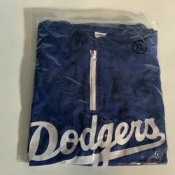 Dodgers SGA Giveaway Pullover