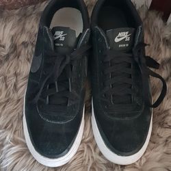 Nike For Man Size 9.5