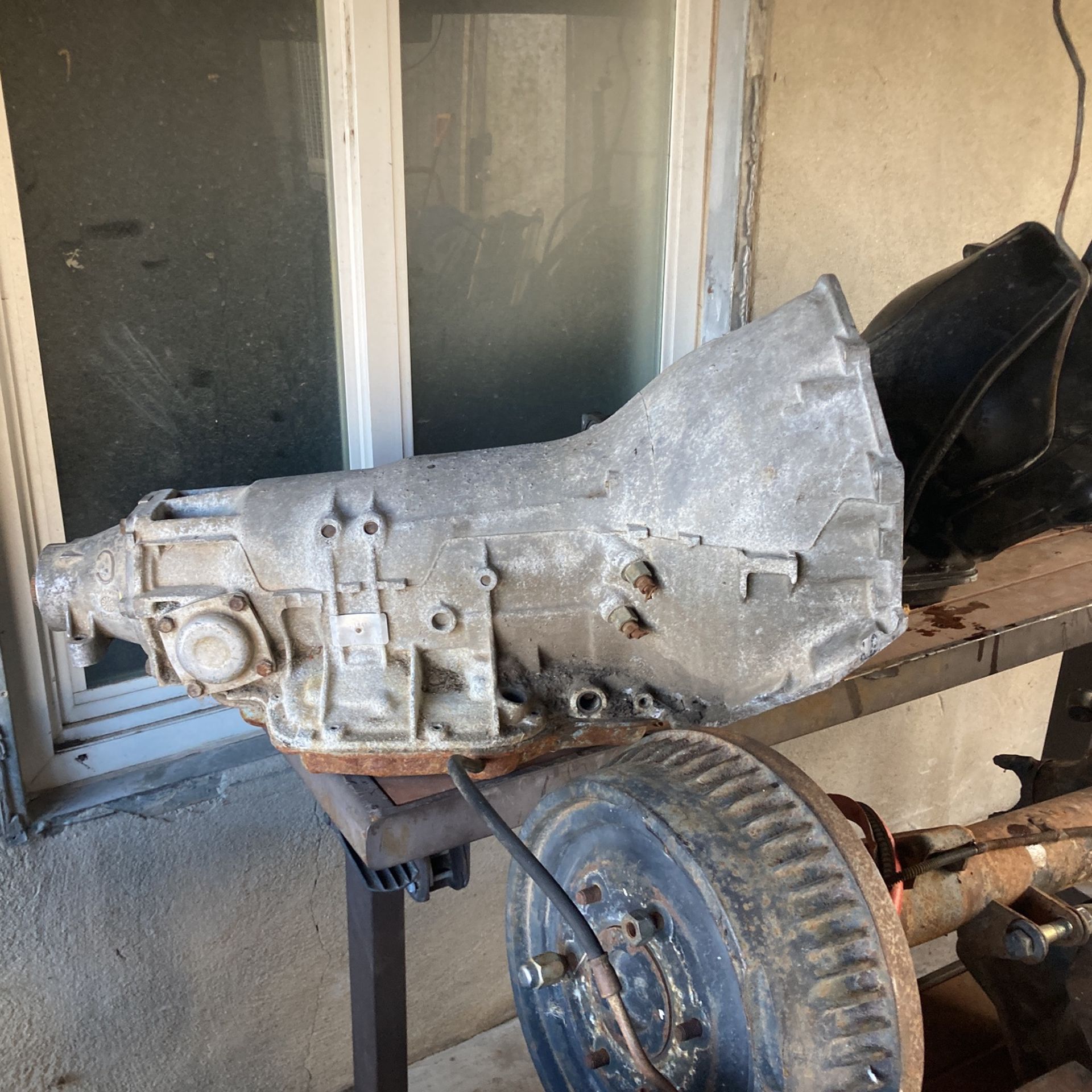 12 bolt differentials square body Chevy or blazer 355 gears they came out of a 1987 heavy halftime 350 automatic transmission and transfer case short