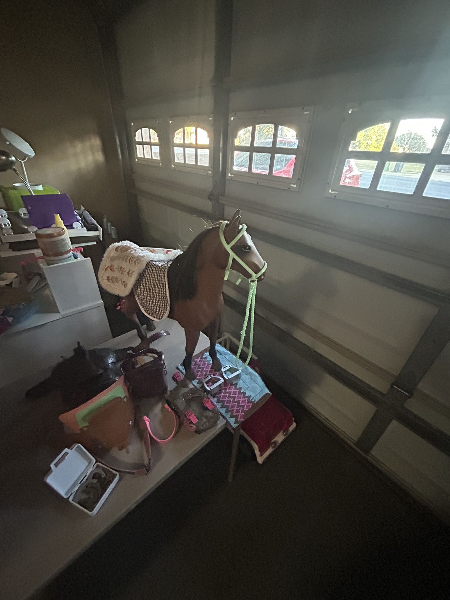 Horse With Trailor Car and Accessories