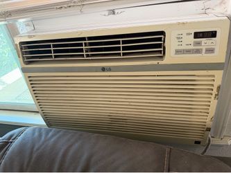 Window air conditioner