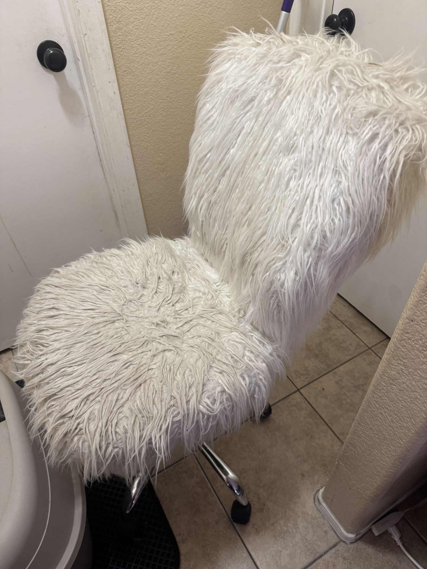White Furry Office Chair
