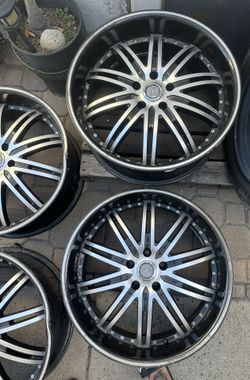 Set of 4 rims, 18-inch size Best Offer