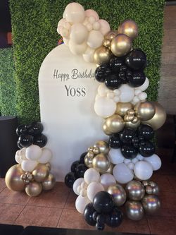 Balloon Garland & Backdrop