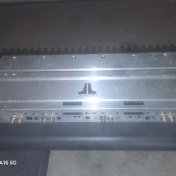JL AUDIO 5/500 AMP & 12 INCH SUB