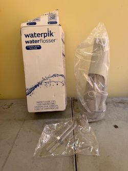 Waterpik Cordless Pulse Water Flosser 2 Tips
