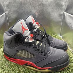 Retro Jordan 5 ‘Red Stains’