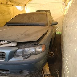 2004 Volvo S60 Parts