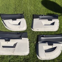 Chrysler 300 side door panel set 05-2010