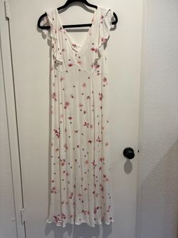 Gorgeous baby shower maternity dress