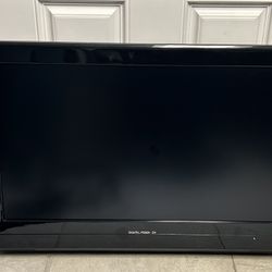 32” TV  With Swivel Wall Mount