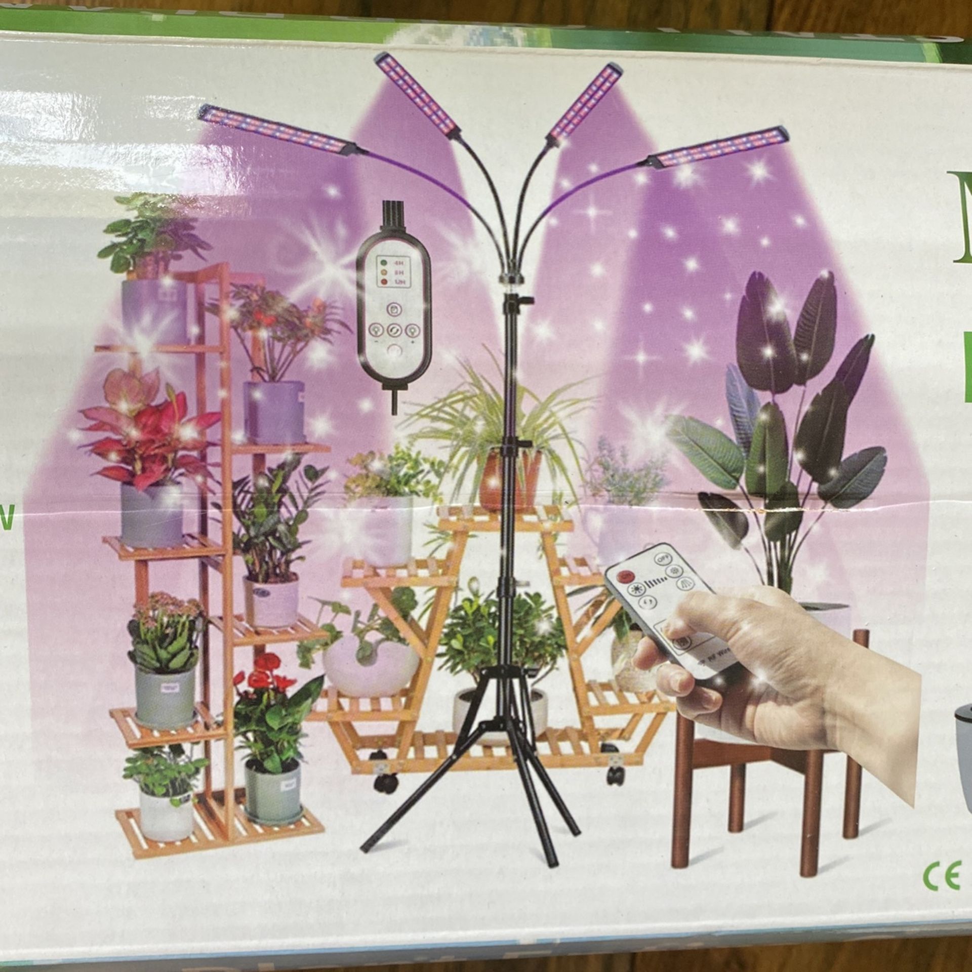plant grow light with four head, adjustable modes