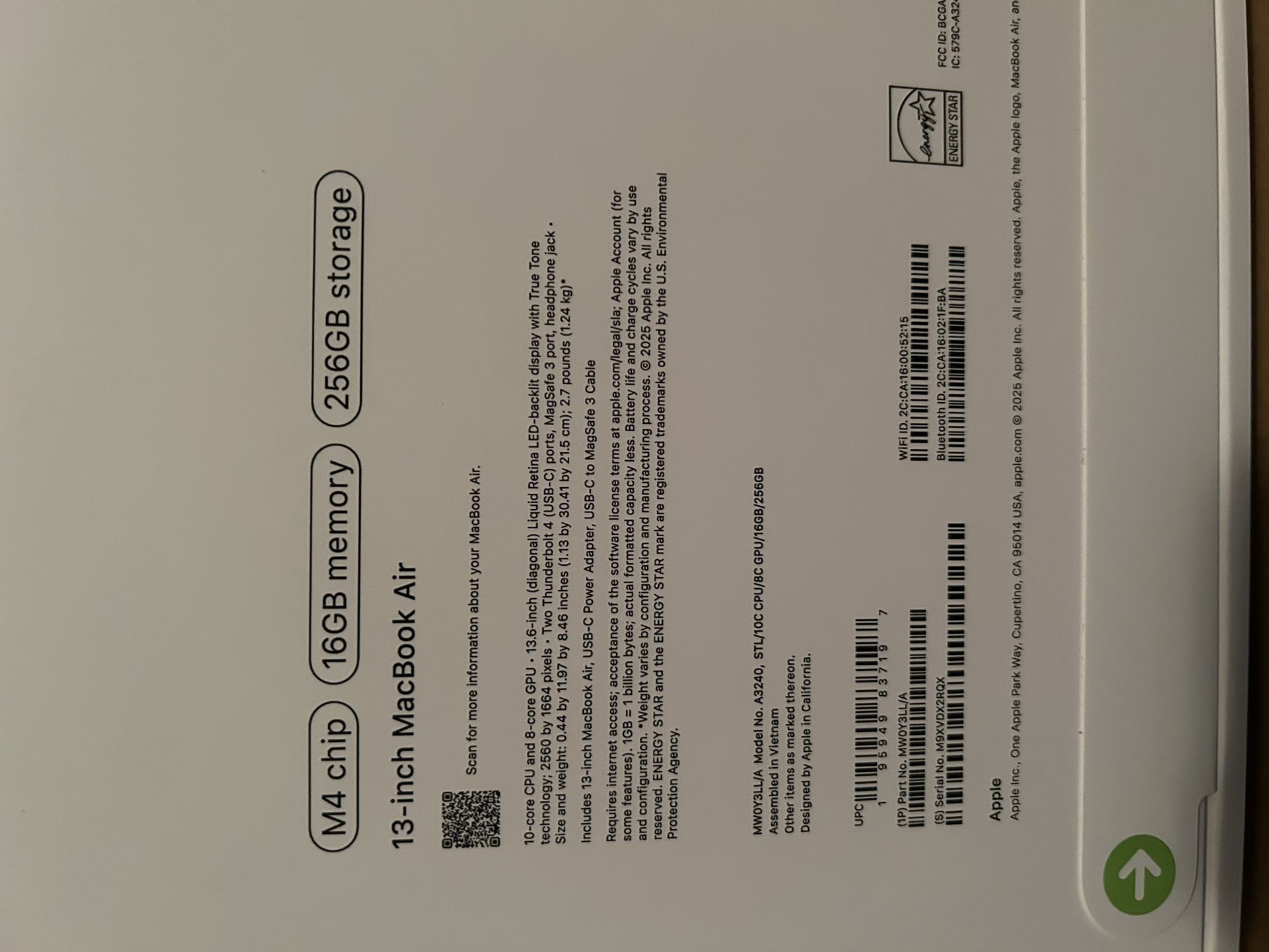 Apple - MacBook Air 13-inch Laptop - Apple M4 chip Built for Apple Intelligence - 16GB Memory - 256GB SSD - Starlight