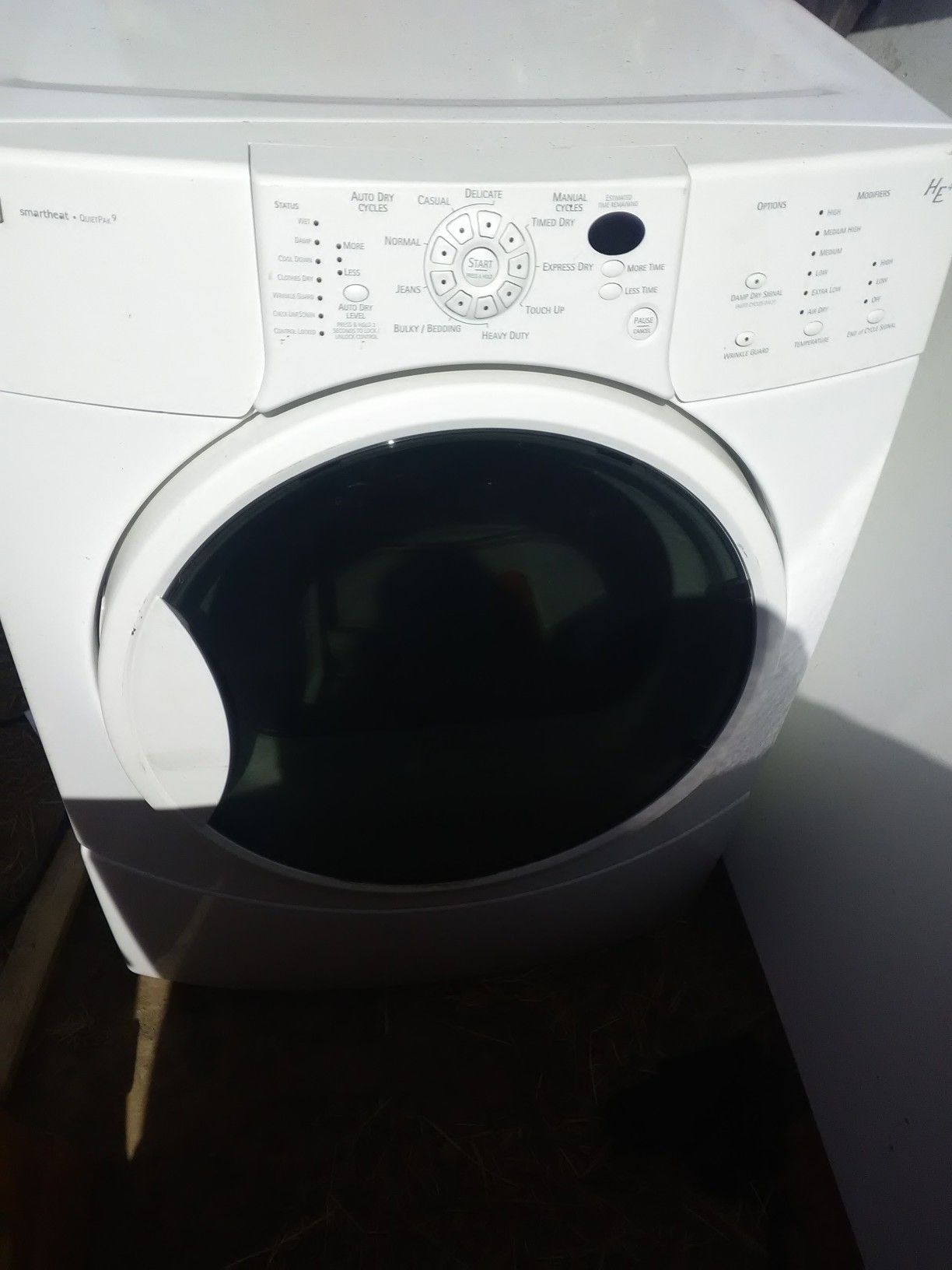 Kenmore Elite Smartheat Quietpak9 Gas dryer for Sale in Spokane, WA