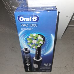 BRAND NEW!!!  Oral B • PRO 1000  UNOPENED BOX!!!