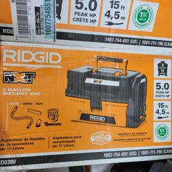 3 Gallon 5.0 Peak HP NXT Wet/Dry Shop Vacuum with Filter, Expandable Locking Hose and Accessories