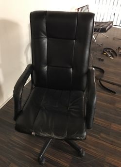 Executive office chair