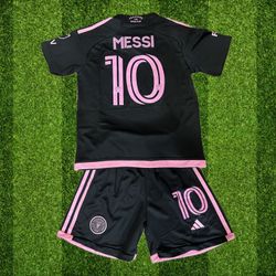 Inter Miami #10 black away Kids Soccer Jersey Kit
