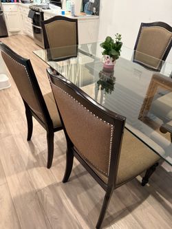 Glass Top Dining Table with 6Chairs