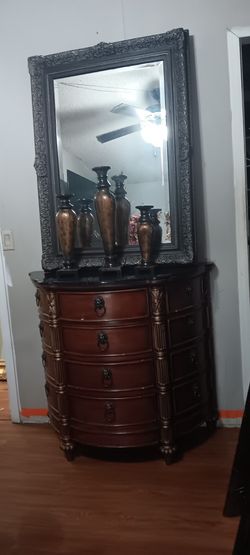 Gabinete Con Mármol Y Espejo