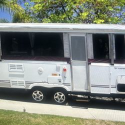 2007 Fleetwood Avalon Avalon