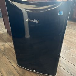 Danby  4.4 Cu.Ft. Mini Fridge