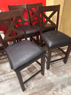 6 wooden high bar chairs