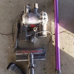 Aspiradora Para Carpeta Y Piso Modelo DC59