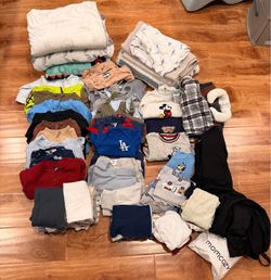 Boy Infant/Toddler clothes + momcozy baby carrier
