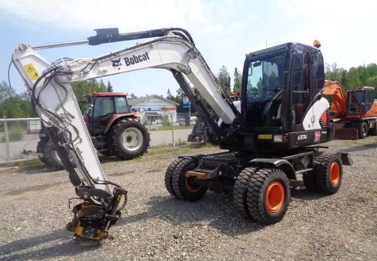 (2018) BOBCAT®E57 W 