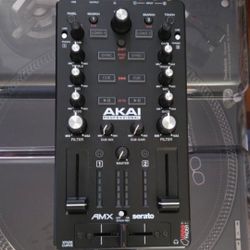 Akai AMX  Serato Mixer / Controller