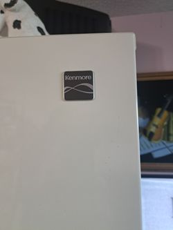 Refrigerator Kenmore Two Door ICE Maker