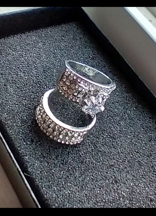 2pc Exquisite Wedding Bands for Her